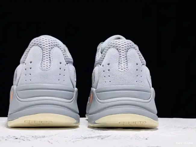 hype EQ7597 Adidas 700 Yeezy Boost Inertia